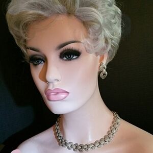 Elegant Vintage silvertone link necklace set